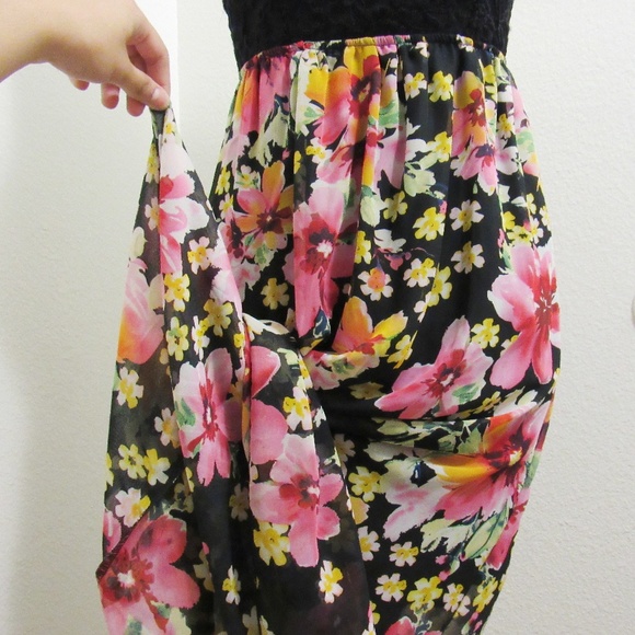 H&M STRAPLESS FLORAL MAXI DRESS - Picture 6 of 8